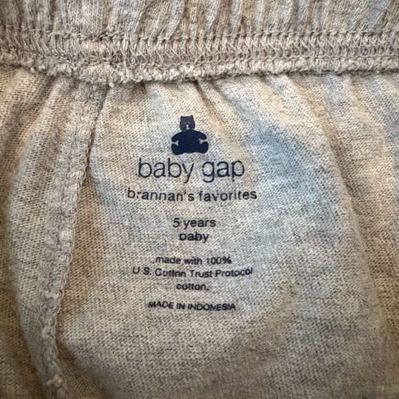 Baby Gap Pull-On Shorts - Set of 3 - Picture 9 of 10